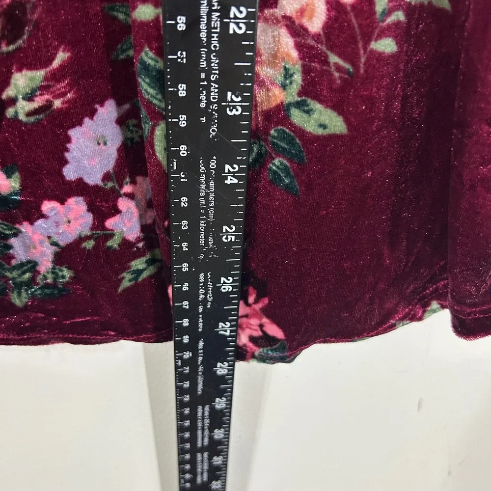 No Boundaries Burgundy Floral Velvet Long Sleeve Top XXXL/3XG Cut Out - Picture 9 of 13